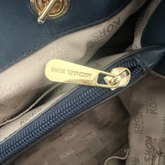 Michael Kors handbag and wallet denim - Picture 15 of 16